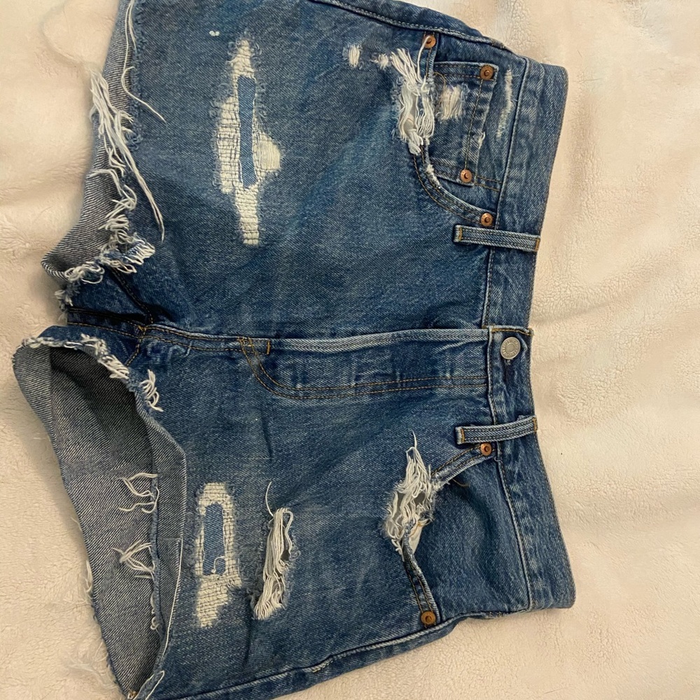 Levi jean shorts